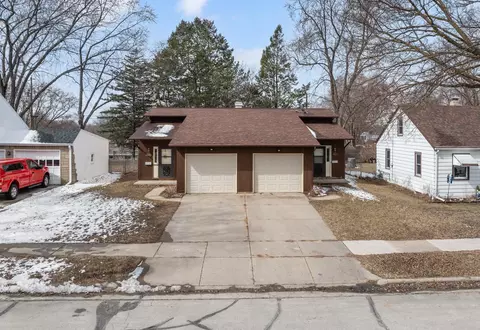 545 Peters St, Green Bay, WI 54311