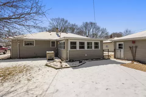 Exterior - 718 E Mcarthur St, Appleton, WI 54911 photo 9 of 9