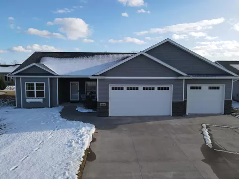 2819 W Hidden Pine Dr, Appleton, WI 54913 photo 24