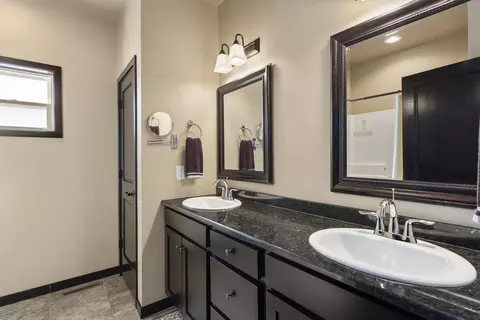 2819 W Hidden Pine Dr, Appleton, WI 54913 photo 16