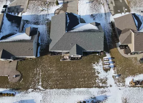 2819 W Hidden Pine Dr, Appleton, WI 54913 photo 29
