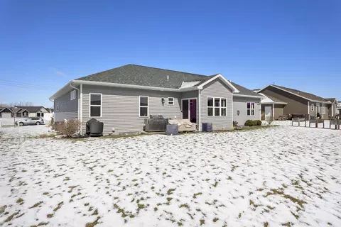 2819 W Hidden Pine Dr, Appleton, WI 54913 photo 21