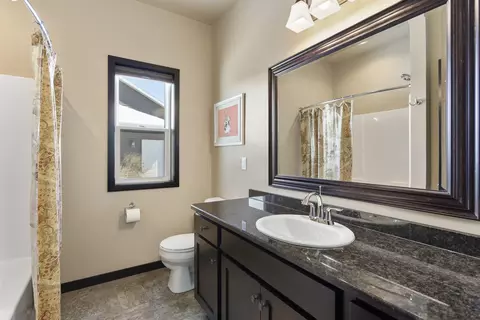 2819 W Hidden Pine Dr, Appleton, WI 54913 photo 18