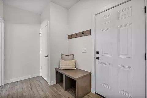 Entry Way - 3909 E Zion Ct, Appleton, WI 54913 photo 1 of 3