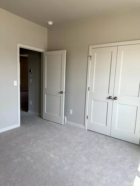 Bedroom - n9249 Constellation Drive, Appleton, WI 54915 photo 4 of 7