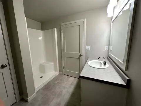 Bath - n9249 Constellation Drive, Appleton, WI 54915 photo 8 of 8