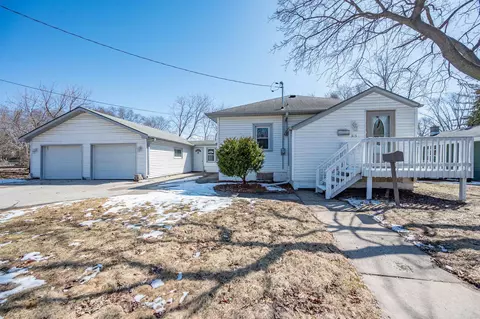 315 Cleveland St, Green Bay, WI 54303