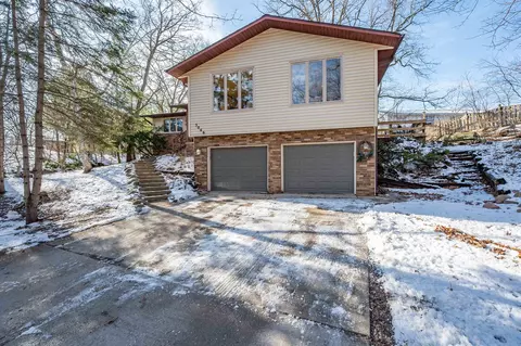 3066 Cornelius Ct, Green Bay, WI 54311
