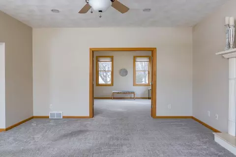 400 E Apple Creek Rd, Appleton, WI 54913 photo 11