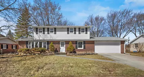 130 S Clay St, De Pere, WI 54115
