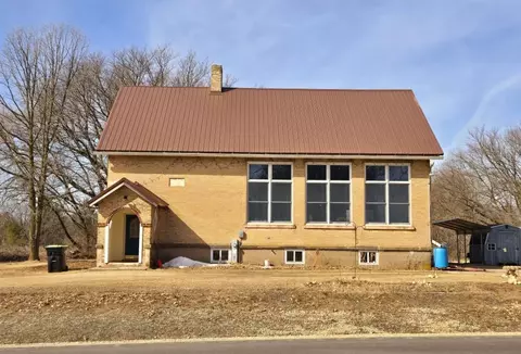 n6997 County Road O, Manawa, WI 54949