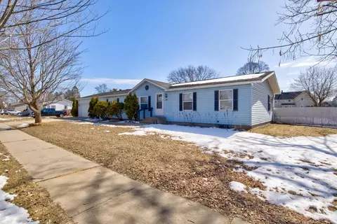 834 Hockridge St, Marinette, WI 54143