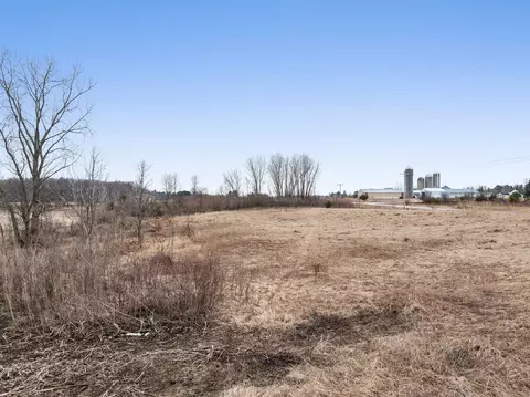 lade beach road, Little Suamico, WI 54141