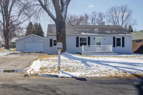 2803 Highway Dr, Appleton, WI 54914