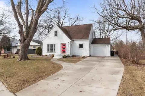 1542 W Prospect Ave, Appleton, WI 54915