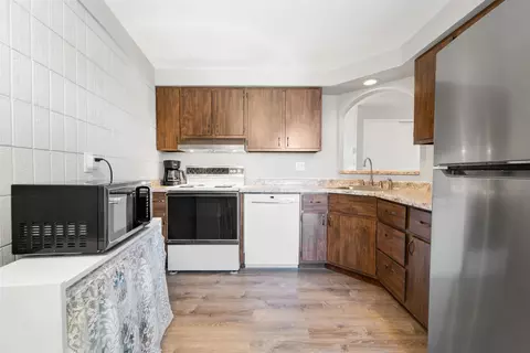 1221 S Van Dyke Rd #2C, Appleton, WI 54914 photo 7