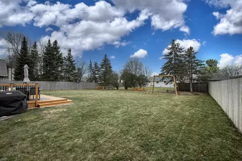 Exterior - 2417 S Matthias St, Appleton, WI 54915 photo 7 of 14