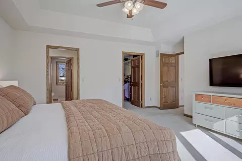 Bedroom - 2417 S Matthias St, Appleton, WI 54915 photo 2 of 5