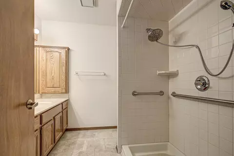 630 Stonehedge Ln #4A, Appleton, WI 54914 photo 15