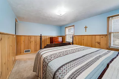 Bedroom - 1218 W Frances St, Appleton, WI 54914 photo 5 of 5
