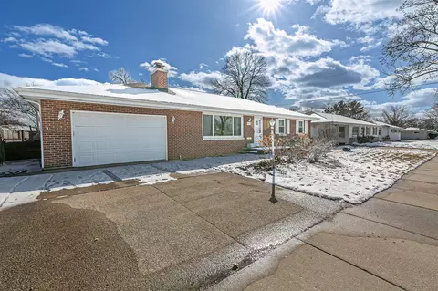 1343 W Grant St, Appleton, WI 54914