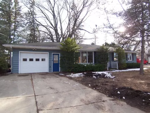 1403 Shawano Ave, Green Bay, WI 54303