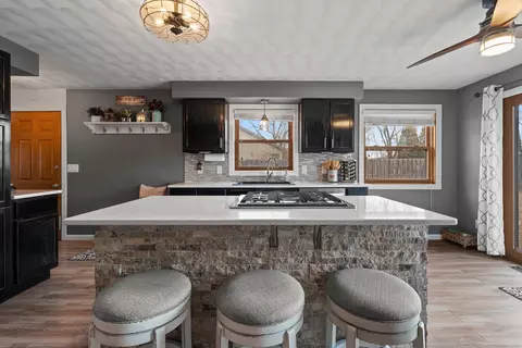 Kitchen - 2837 Schaefer Cir, Appleton, WI 54915 photo 3 of 4