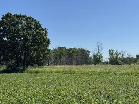 Quigley Road, Winneconne, WI 54986