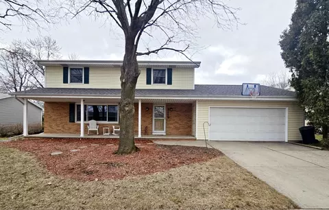 3119 N Peachtree Ln, Appleton, WI 54911