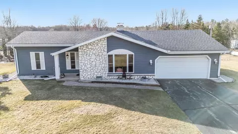 3157 County Rd Ee, Abrams, WI 54101 photo 2