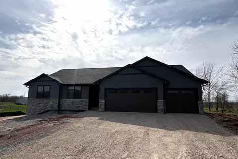 6624 Deuster Rd, Greenleaf, WI 54126