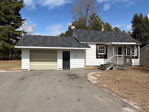 1006 Lulu Ave, Crivitz, WI 54114