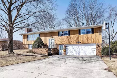 923 Fulton St, Seymour, WI 54165