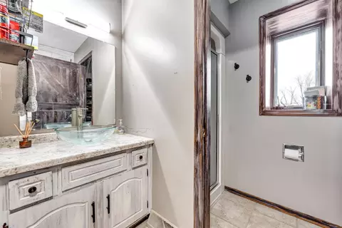 Bath - 3237 Mill Rd, Greenleaf, WI 54126 photo 1 of 5