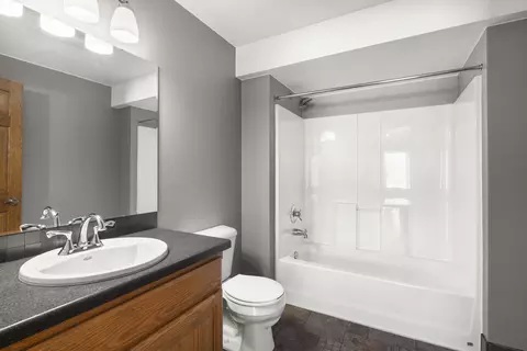 Bath - 927 Pinecrest Rd, Howard, WI 54313 photo 7 of 7