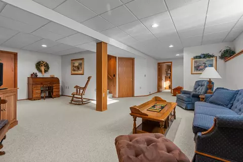 Other - 208 W Wildplum Ct, Appleton, WI 54913 photo 11 of 12