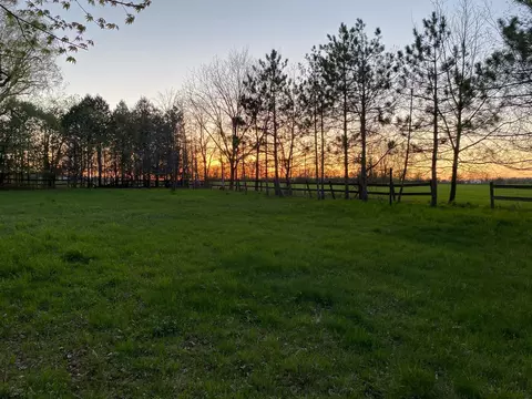 darrow road, Neenah, WI 54956
