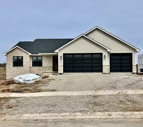 3484 Jewel Way, Green Bay, WI 54313