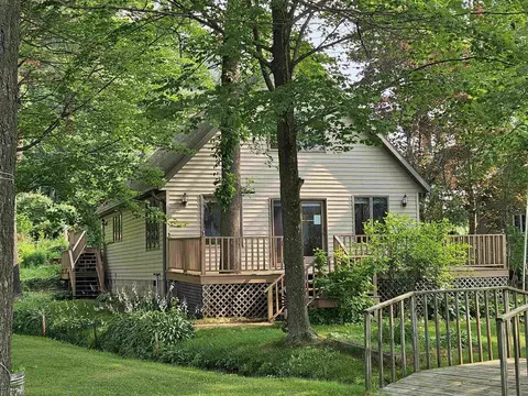 w8547 Cloverleaf Lake Road, Clintonville, WI 54929