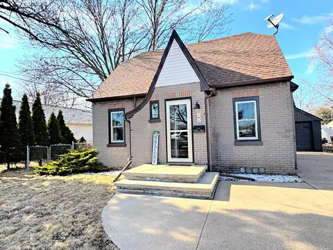 820 Lynch Ave, Appleton, WI 54915