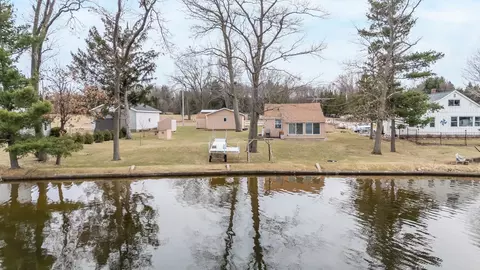 e5700 Waukaunaka Street, Weyauwega, WI 54983