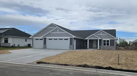 1363 Highland Ridge Dr, De Pere, WI 54115