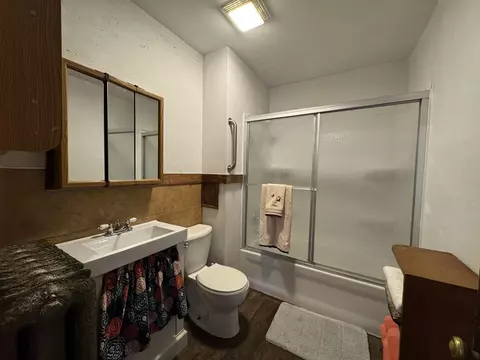 Bath - 152 Spring St, Berlin, WI 54923 photo 1 of 2