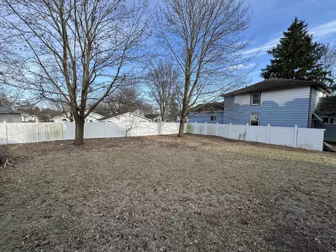 Exterior - 152 Spring St, Berlin, WI 54923 photo 3 of 6