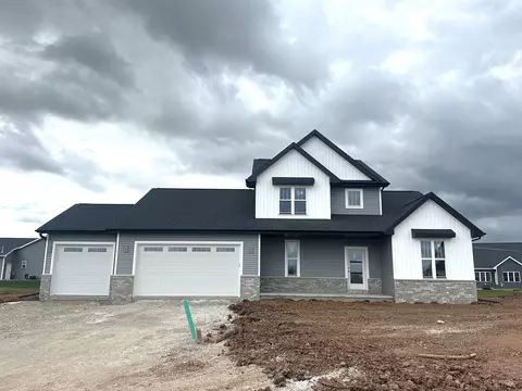w5073 Blue Heron Circle, Sherwood, WI 54169