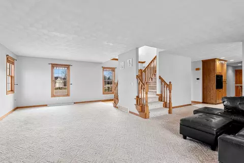 Living - w2525 Clover Downs Court, Appleton, WI 54915 photo 2 of 4