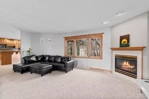 Living - w2525 Clover Downs Court, Appleton, WI 54915 photo 1 of 4