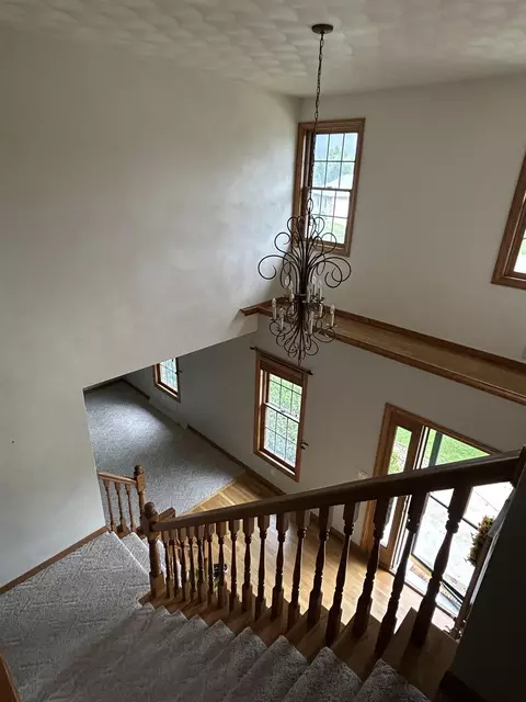 Entry Way - w2525 Clover Downs Court, Appleton, WI 54915 photo 2 of 4