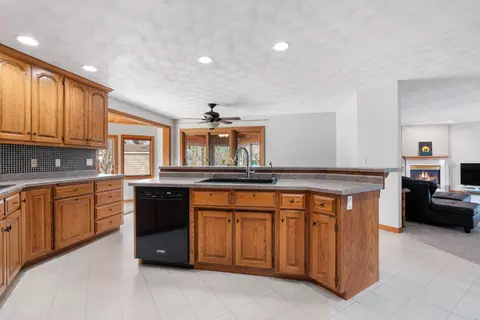 Kitchen - w2525 Clover Downs Court, Appleton, WI 54915 photo 2 of 5