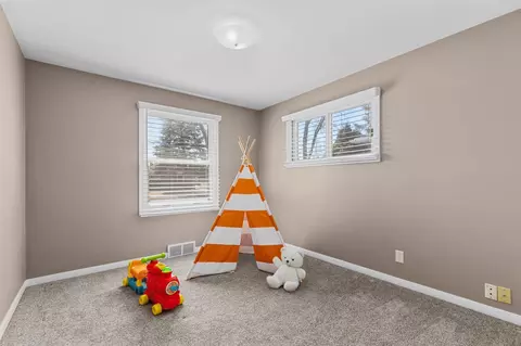 Bedroom - 1212 E Byrd St, Appleton, WI 54911 photo 3 of 8
